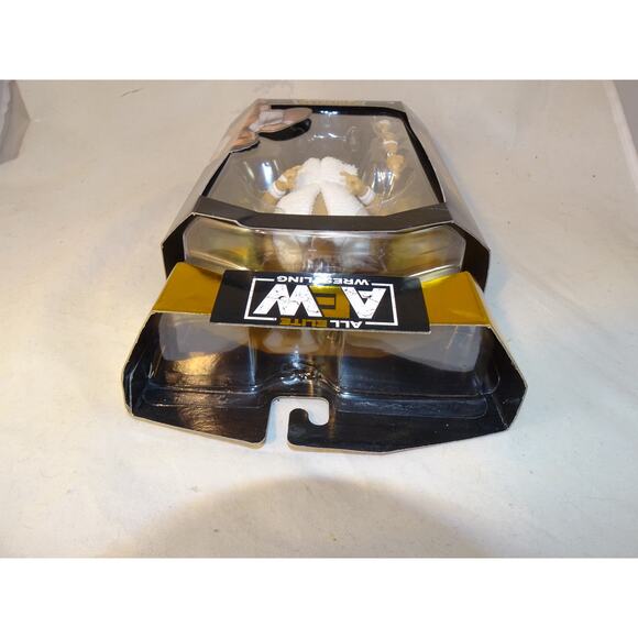 AEW Unrivaled Collection Series 15 Samoa Joe #145 Action Figure Jazwares Sealed - Picture 5 of 7